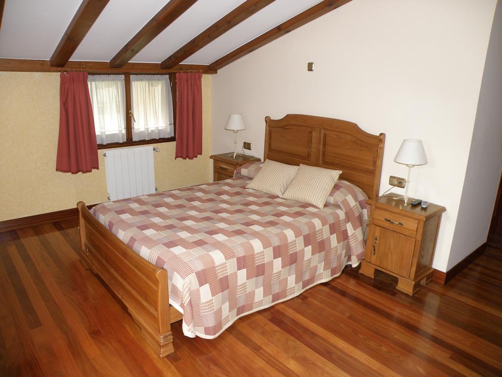 Agroturismo Ibarre Anzuola Habitación foto